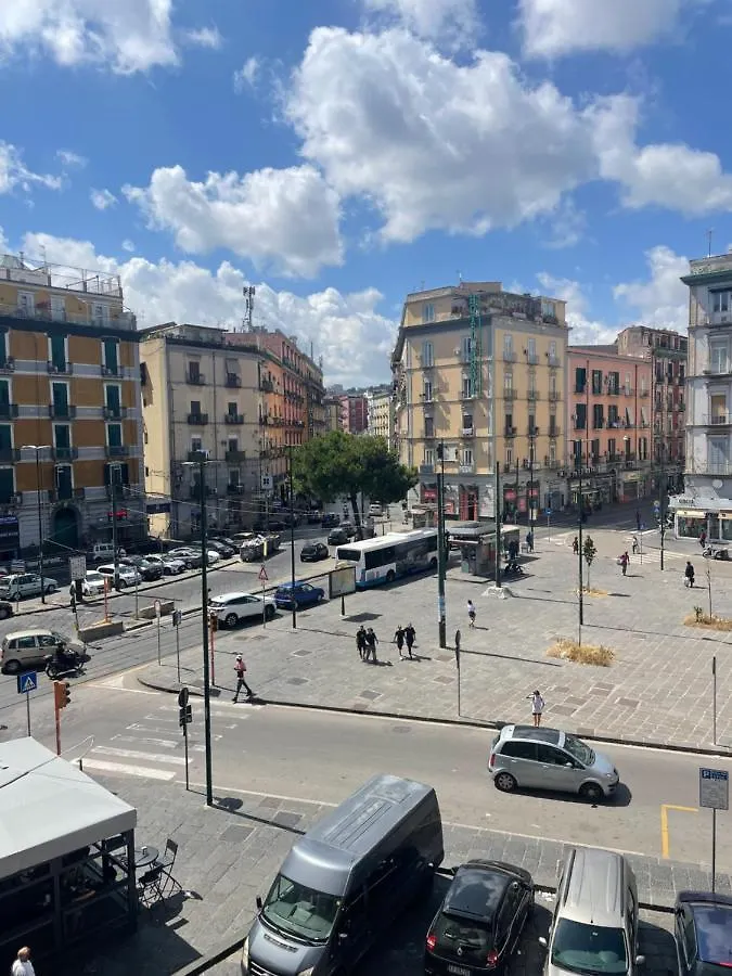 Holiday Home Napoli Station Apartment
