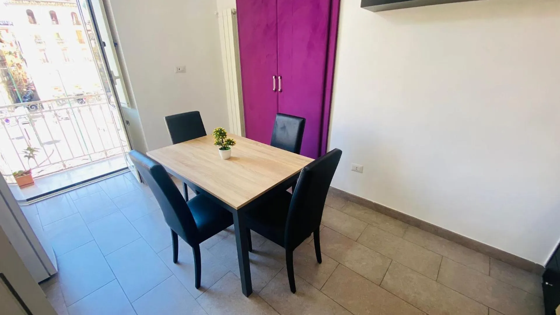 Holiday Home Napoli Station 0*, Naples Italy